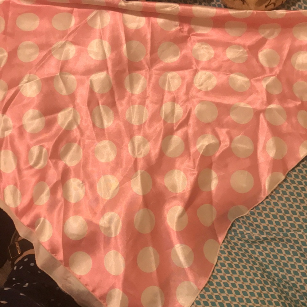 Polka dot wild rag